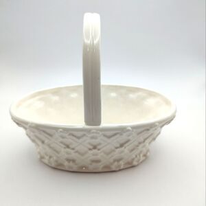 Fitz and Floyd White Floral and Lattice Weave Ceramic Basket Vintage 1970's